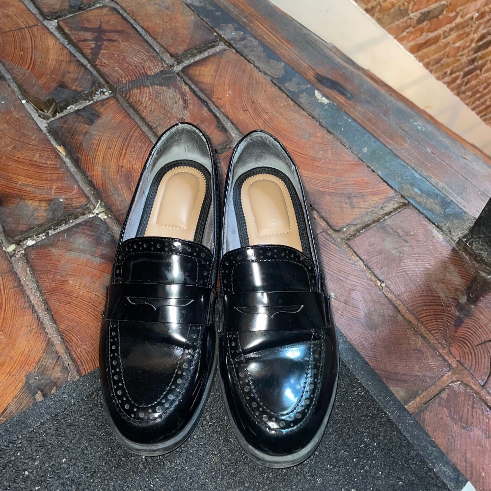 Kelly & Kathie Black Loafers